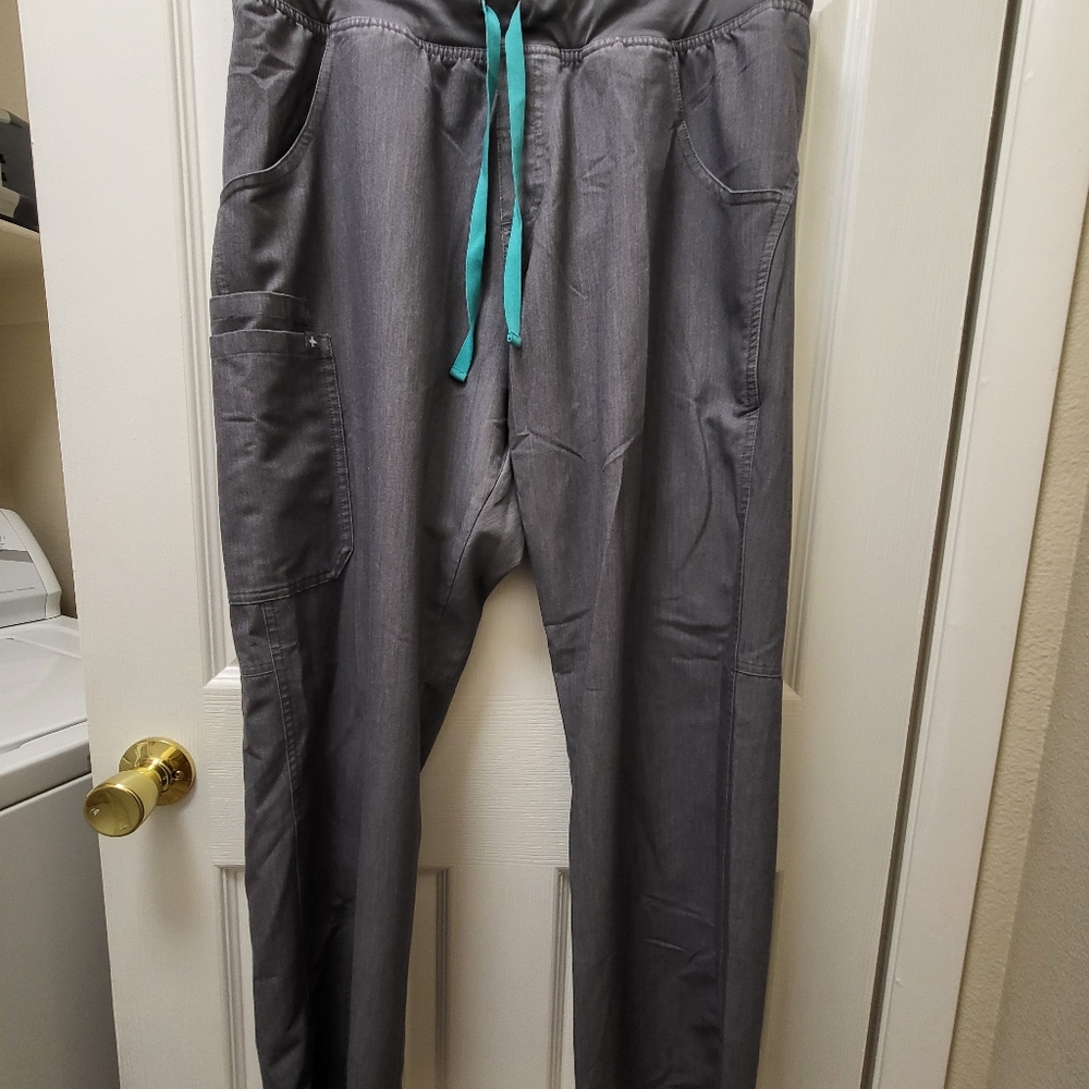 FIGS PANTS Large Petite Graphite Gray